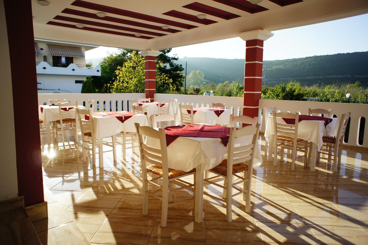Hotel Alexandros Ammoudia Bagian luar foto