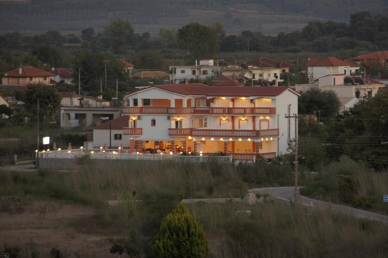 Hotel Alexandros Ammoudia Bagian luar foto