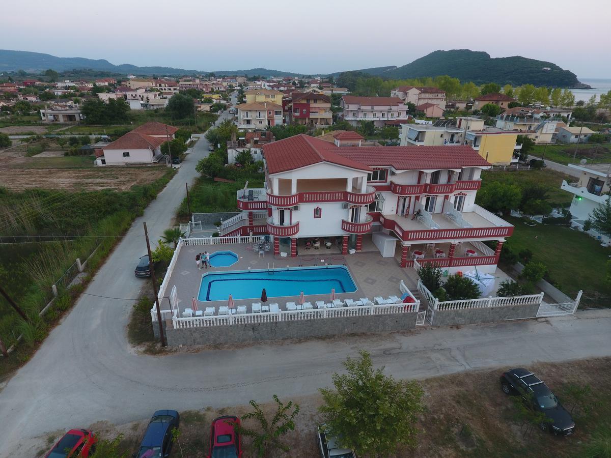 Hotel Alexandros Ammoudia Bagian luar foto